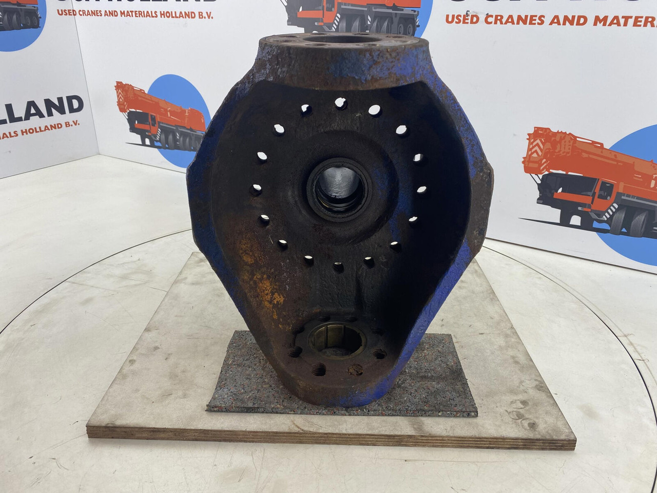 Terex AC 205 Steering knuckle 16 holes - Styrspindel för Mobilkran: bild 5 Terex AC 205 Steering knuckle 16 holes - Styrspindel för Mobilkran: bild 5