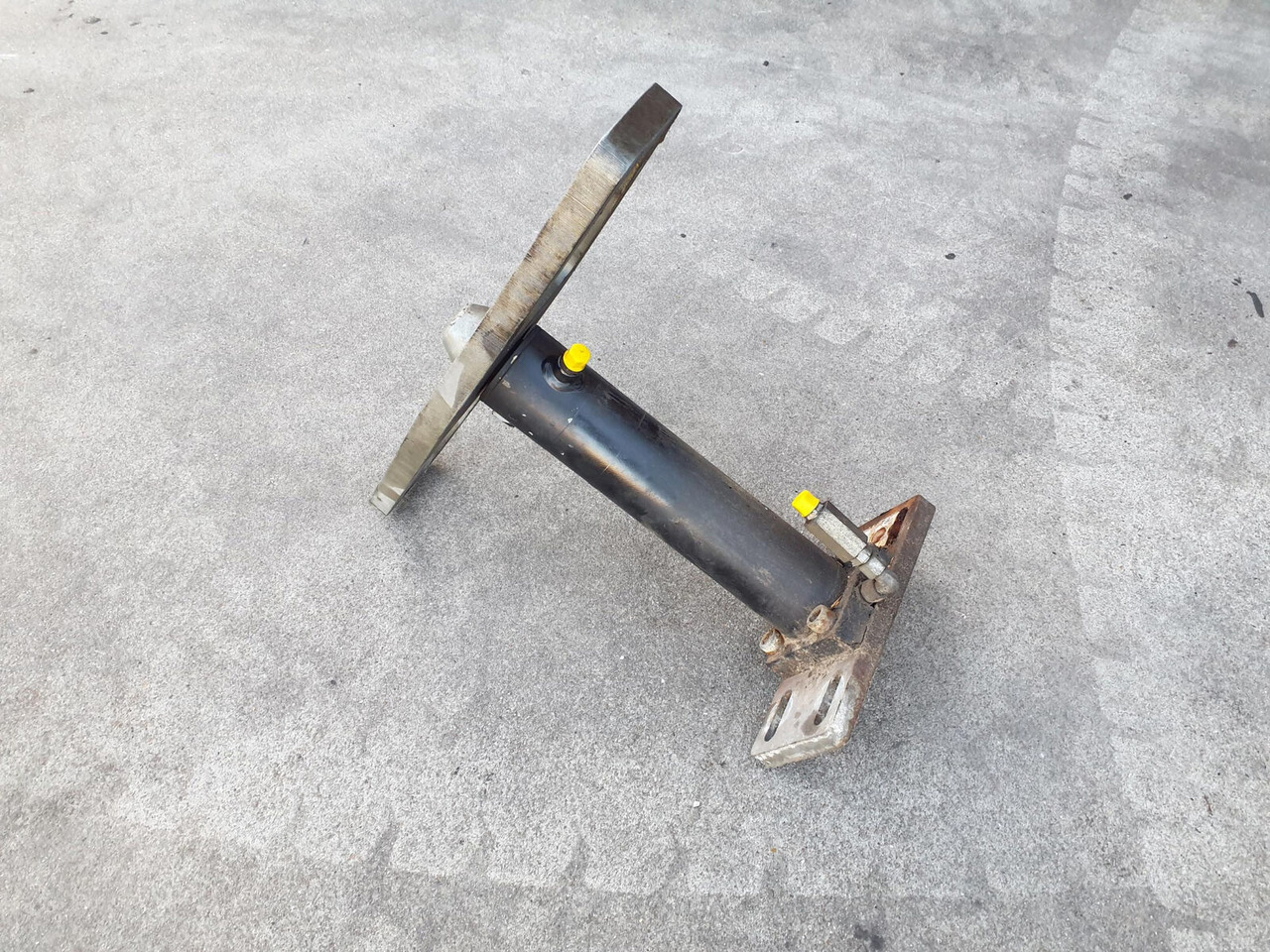 Terex AC 50-1 counterweight cylinder - Hydraulcylinder för Lyftkran: bild 2 Terex AC 50-1 counterweight cylinder - Hydraulcylinder för Lyftkran: bild 2