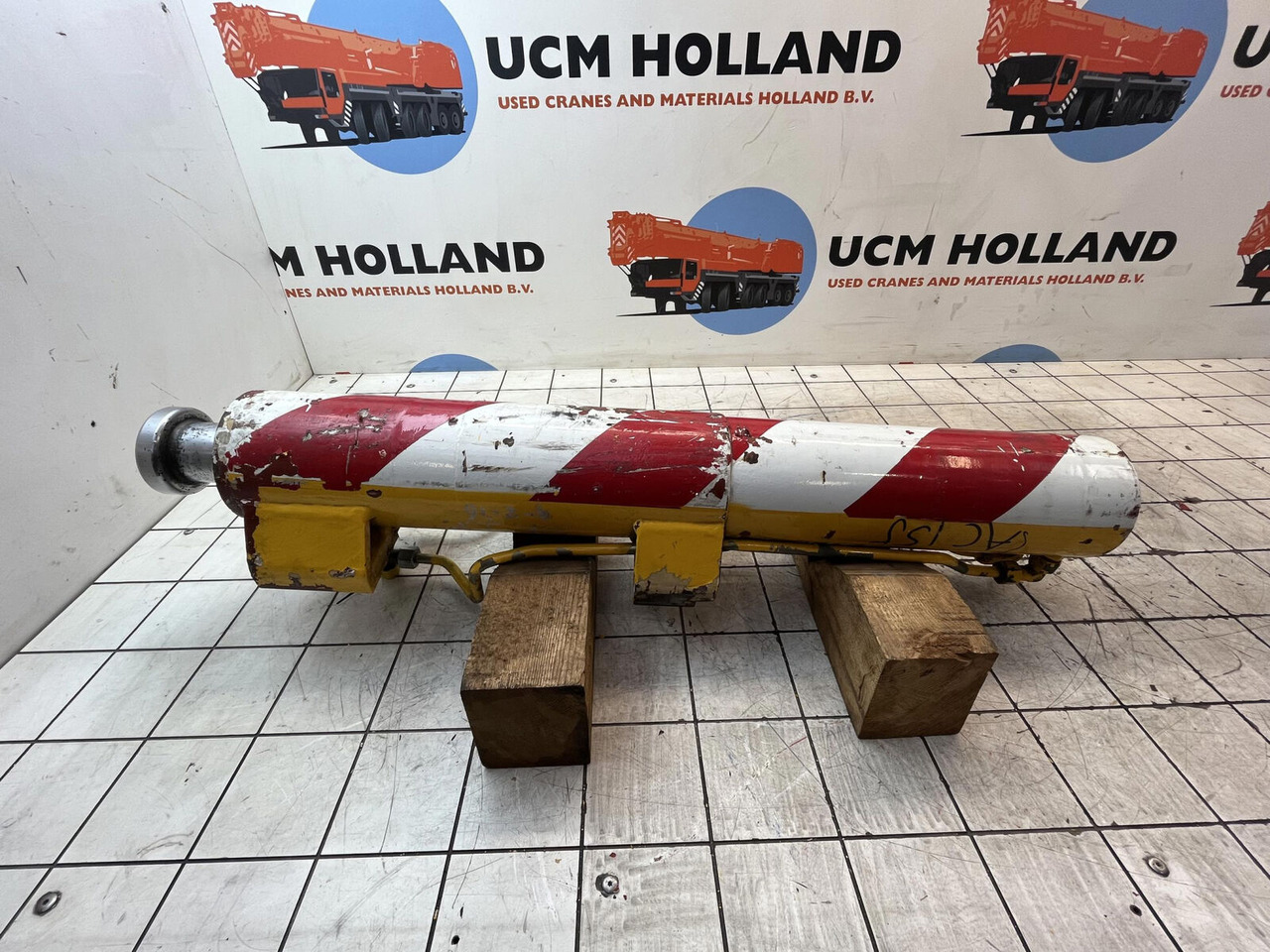 Terex AC 50 / AC 155 support cylinder front - Hydraulcylinder för Mobilkran: bild 5 Terex AC 50 / AC 155 support cylinder front - Hydraulcylinder för Mobilkran: bild 5