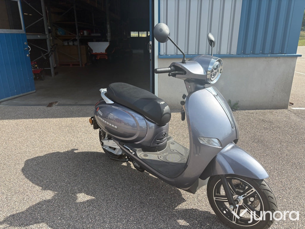 EU-moped - Yadea C-Lucky, NY! - Motorcykel: bild 3 EU-moped - Yadea C-Lucky, NY! - Motorcykel: bild 3
