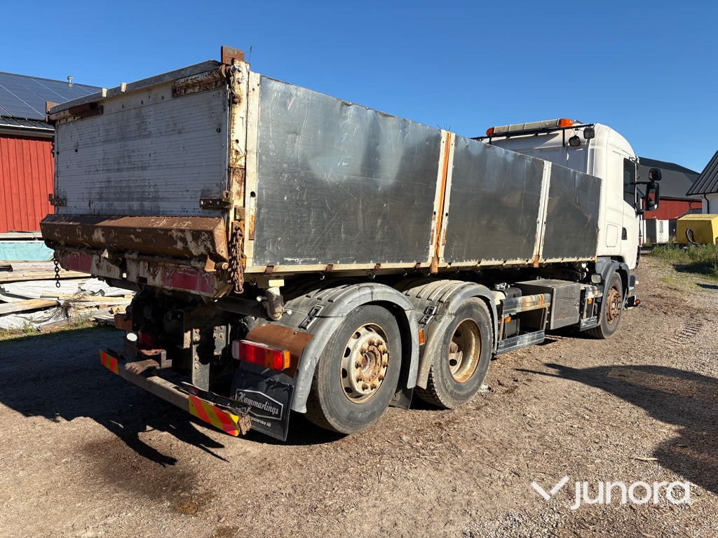 Lastbil Scania R124LB6X24NB470 - Tippbil lastbil: bild 5 Lastbil Scania R124LB6X24NB470 - Tippbil lastbil: bild 5