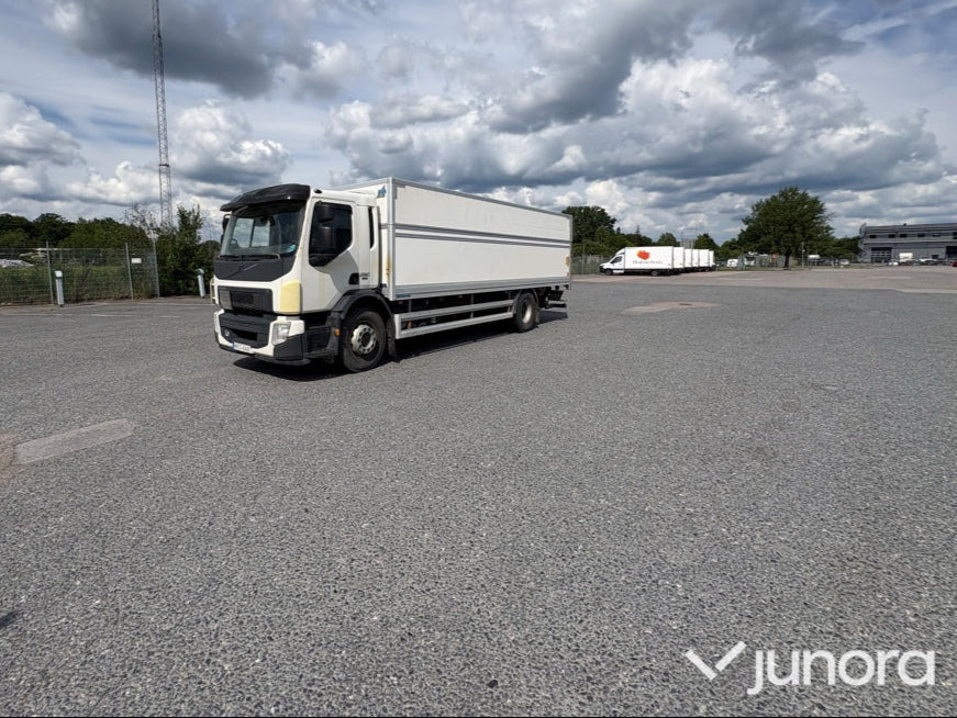 Lastbil - Volvo Fe 280 med höj o sänkbart skåp - Lastbil med skåp: bild 3 Lastbil - Volvo Fe 280 med höj o sänkbart skåp - Lastbil med skåp: bild 3