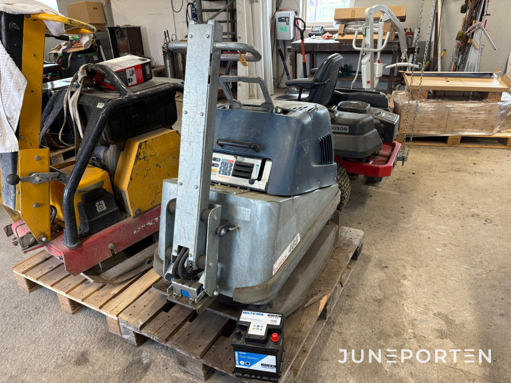 Markvibrator Swepac 465 - Vibroplatta: bild 4 Markvibrator Swepac 465 - Vibroplatta: bild 4
