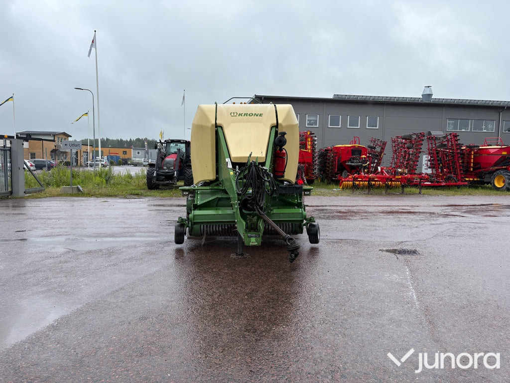 Rundbalspress Krone BIGPACK 890 - Fyrkantspress: bild 2 Rundbalspress Krone BIGPACK 890 - Fyrkantspress: bild 2