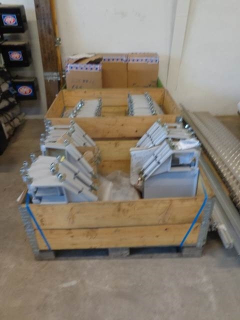 HMF 1500 kg med lodretstående liftplade - Bakgavellyft: bild 5 HMF 1500 kg med lodretstående liftplade - Bakgavellyft: bild 5