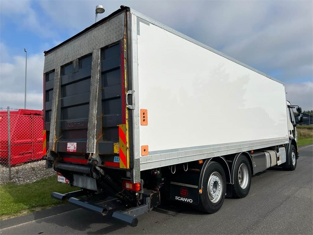Volvo FE320 6x2*4 - Lastbil med skåp: bild 4 Volvo FE320 6x2*4 - Lastbil med skåp: bild 4
