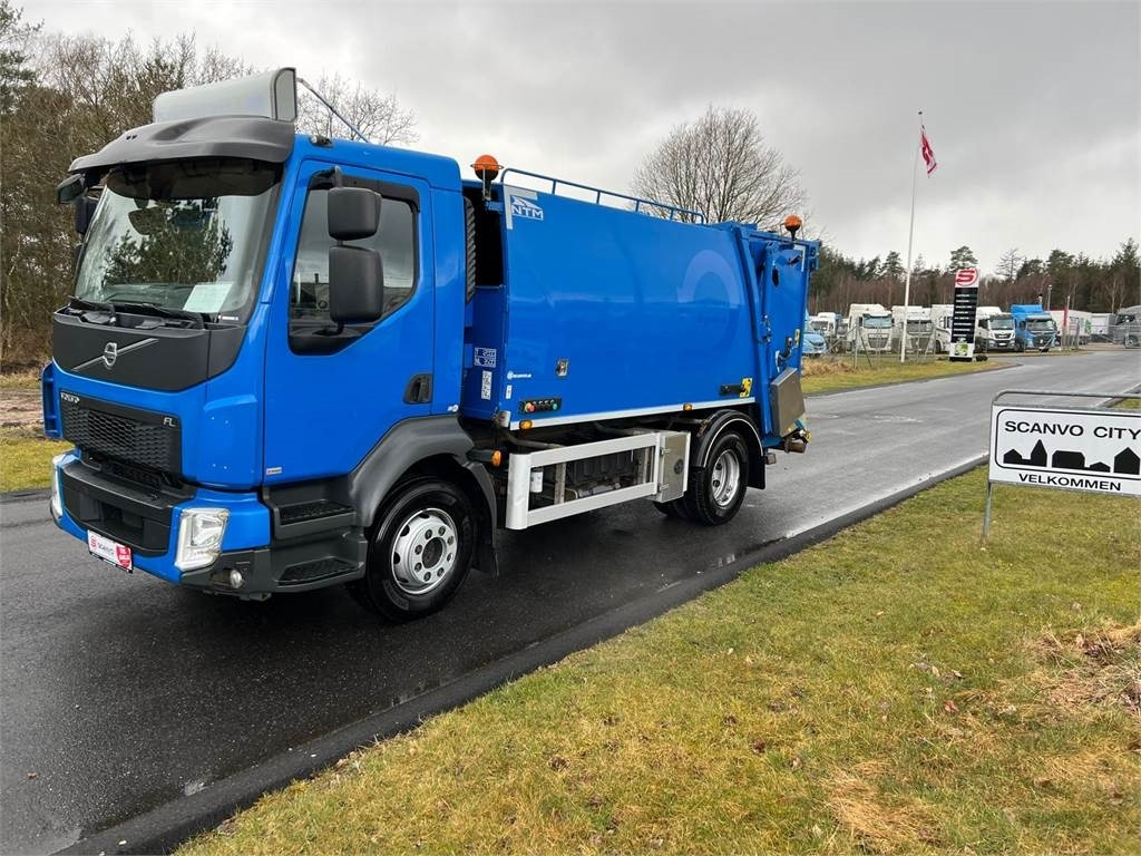 Volvo FL 240 (12 ton) NTM 9,7m3 - Sopbil: bild 1 Volvo FL 240 (12 ton) NTM 9,7m3 - Sopbil: bild 1