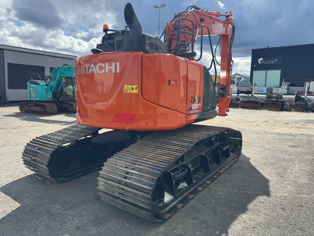 Hitachi MYYTY! SOLD! ZX135USL-6 -SUOALUSTA- - Bandgrävare: bild 5 Hitachi MYYTY! SOLD! ZX135USL-6 -SUOALUSTA- - Bandgrävare: bild 5