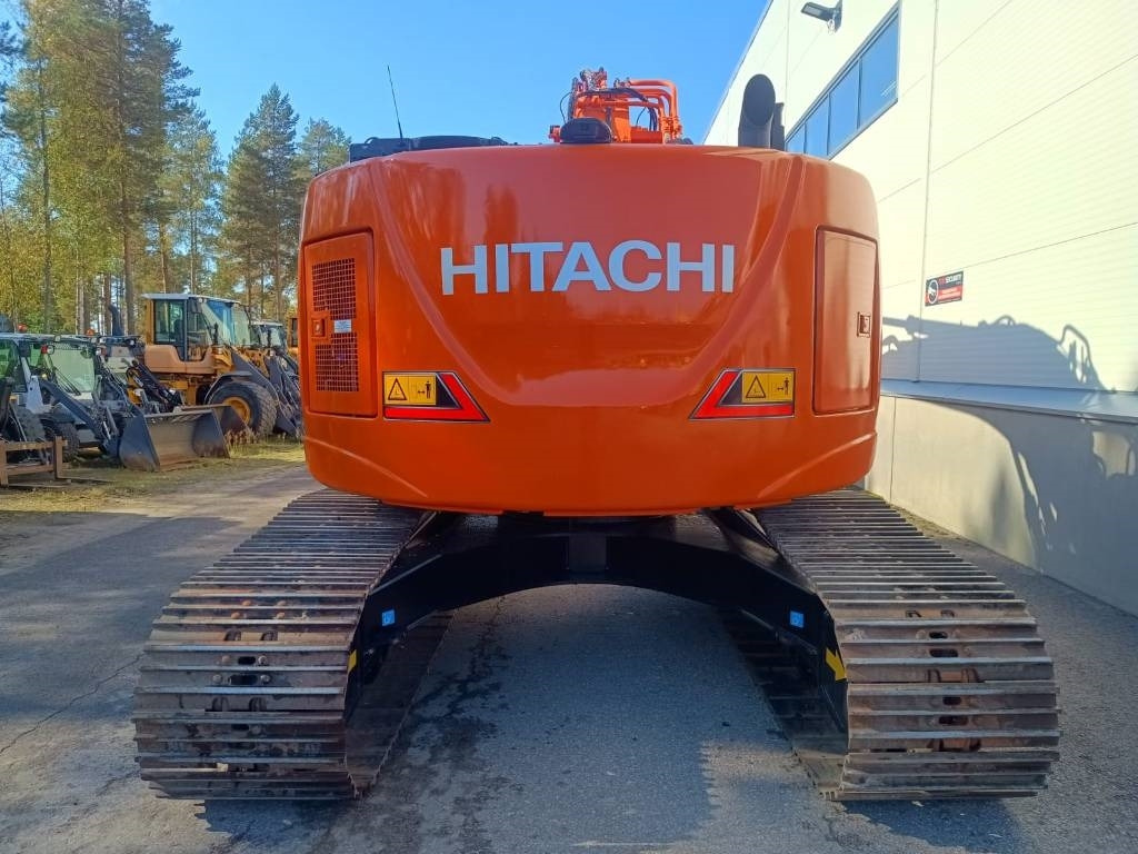 Hitachi MYYTY! SOLD! ZX225USLC-7 -STAGE V- - Bandgrävare: bild 4 Hitachi MYYTY! SOLD! ZX225USLC-7 -STAGE V- - Bandgrävare: bild 4