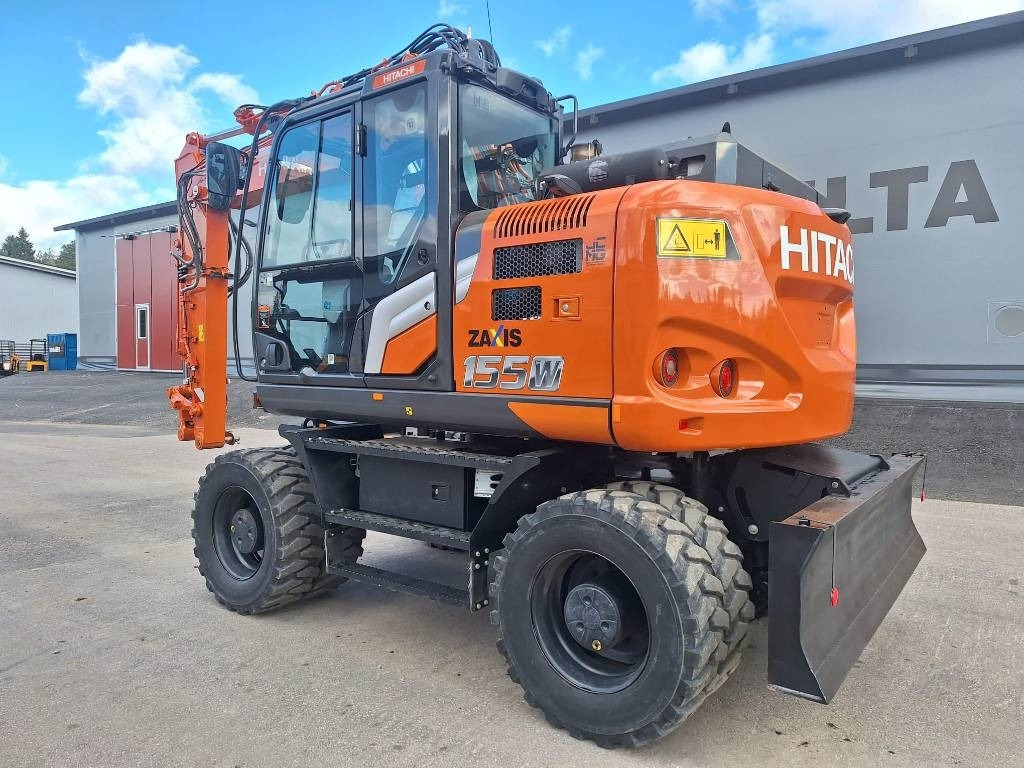 Hitachi ZX155W-7 -STAGE 5- VÄHÄN AJETTU  - Grävmaskin på däck: bild 2 Hitachi ZX155W-7 -STAGE 5- VÄHÄN AJETTU  - Grävmaskin på däck: bild 2