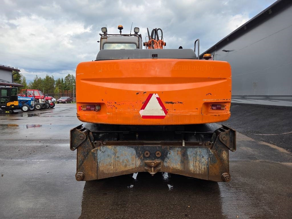 Hitachi ZX160 W PYÖRITTÄJÄLLÄ - Grävmaskin på däck: bild 3 Hitachi ZX160 W PYÖRITTÄJÄLLÄ - Grävmaskin på däck: bild 3