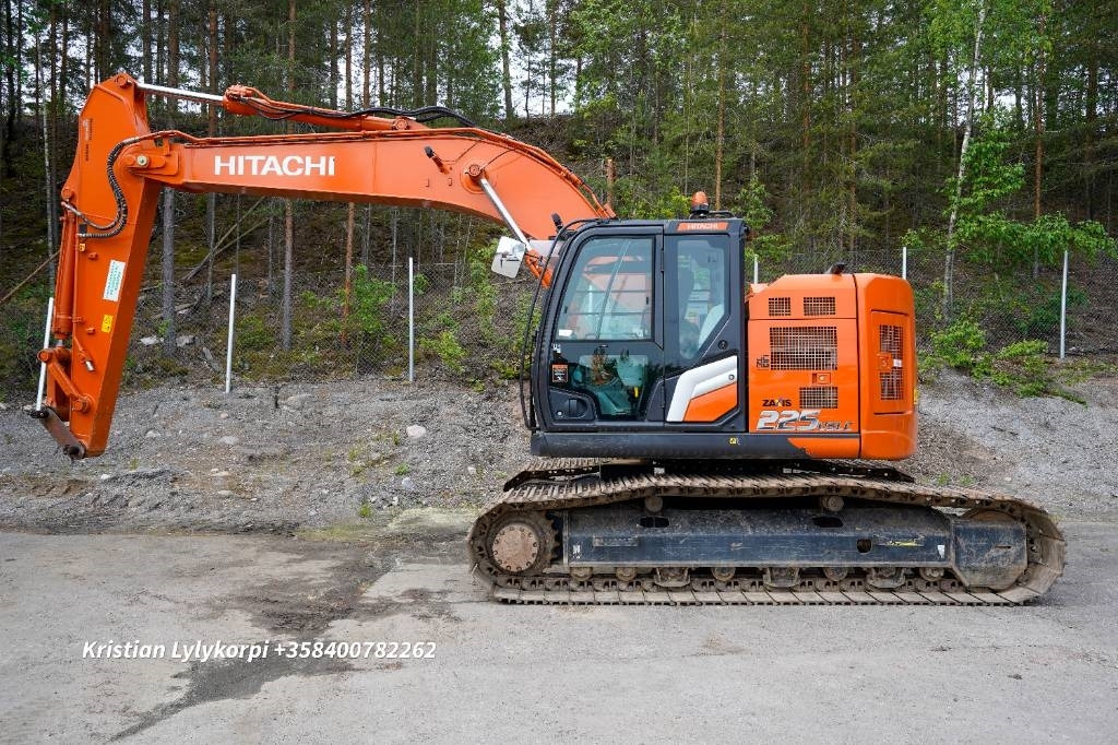 Hitachi ZX225USLC-7 STAGE V - Bandgrävare: bild 1 Hitachi ZX225USLC-7 STAGE V - Bandgrävare: bild 1