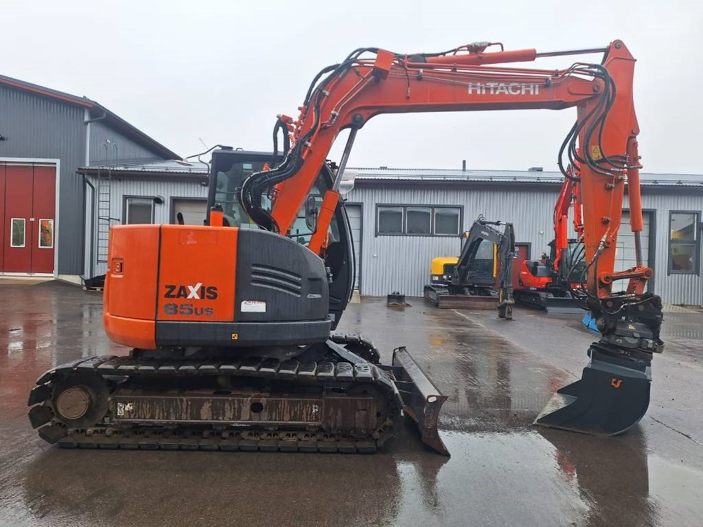 Hitachi ZX85US-5 PYÖRITTÄJÄLLÄ - Minigrävmaskin: bild 5 Hitachi ZX85US-5 PYÖRITTÄJÄLLÄ - Minigrävmaskin: bild 5