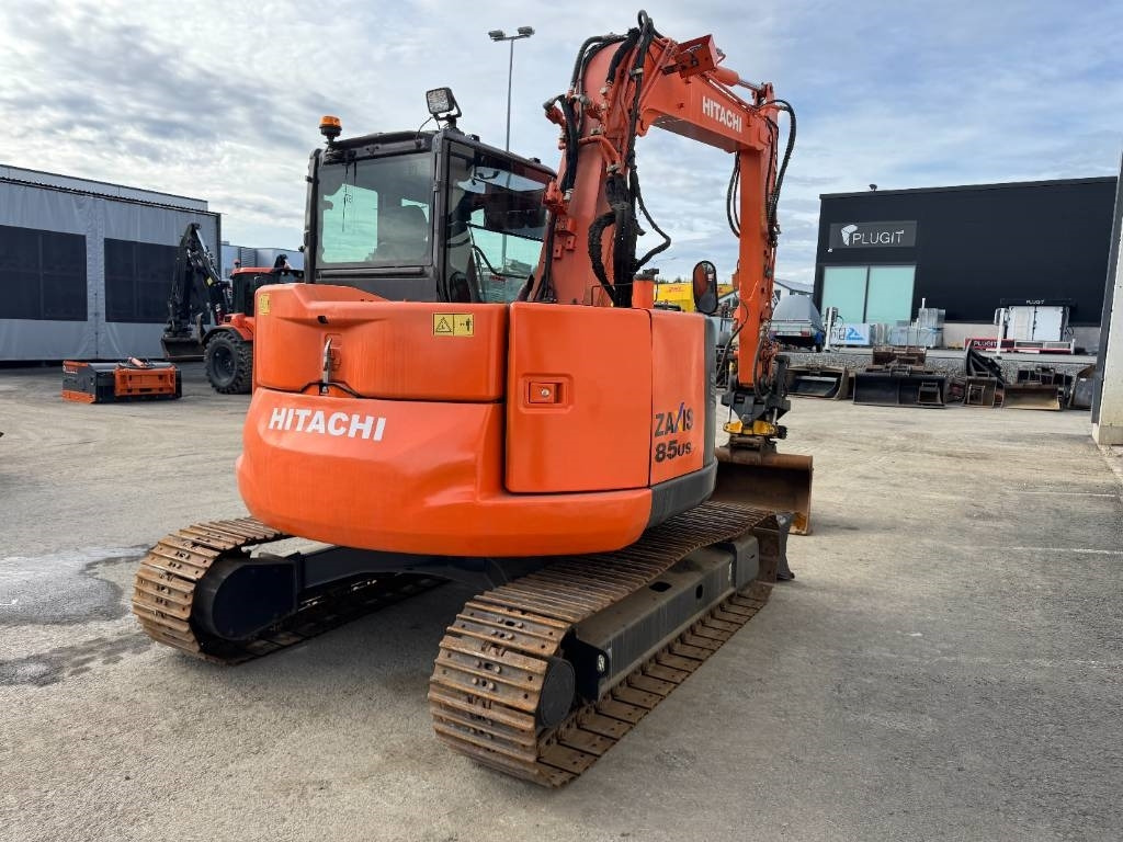 Hitachi ZX85US-5 Pyörittäjä, 3-Kauhaa - Minigrävmaskin: bild 4 Hitachi ZX85US-5 Pyörittäjä, 3-Kauhaa - Minigrävmaskin: bild 4