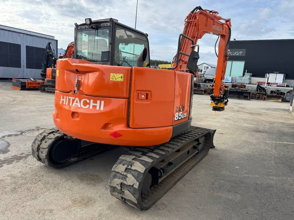 Hitachi ZX85USB-6, Uudella engcon EC209 tiltillä - Minigrävmaskin: bild 5 Hitachi ZX85USB-6, Uudella engcon EC209 tiltillä - Minigrävmaskin: bild 5