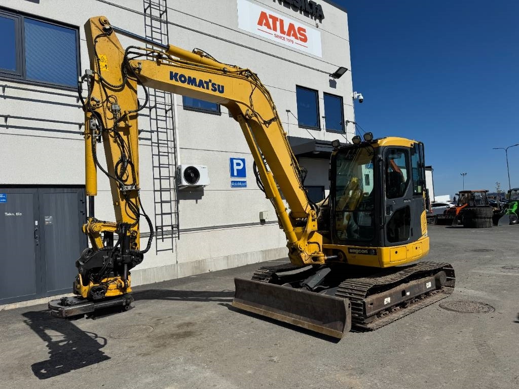 Komatsu PC88MR-8 PYÖRITTÄJÄLLÄ - Minigrävmaskin: bild 2 Komatsu PC88MR-8 PYÖRITTÄJÄLLÄ - Minigrävmaskin: bild 2
