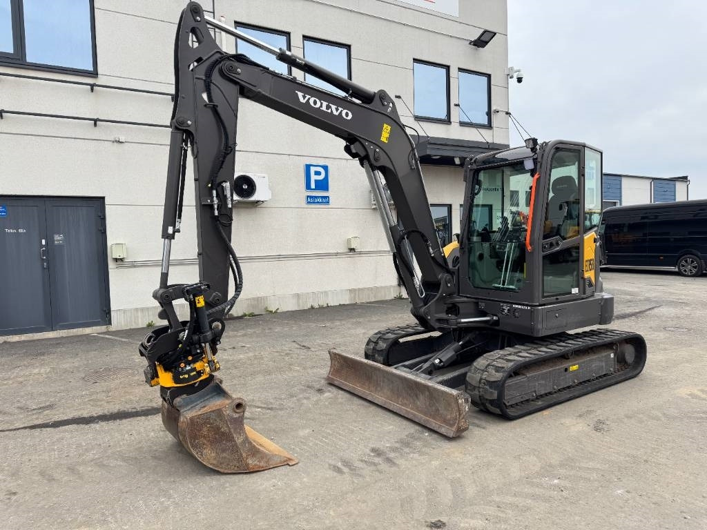 Volvo ECR58F PYÖRITTÄJÄLLÄ - Minigrävmaskin: bild 2 Volvo ECR58F PYÖRITTÄJÄLLÄ - Minigrävmaskin: bild 2