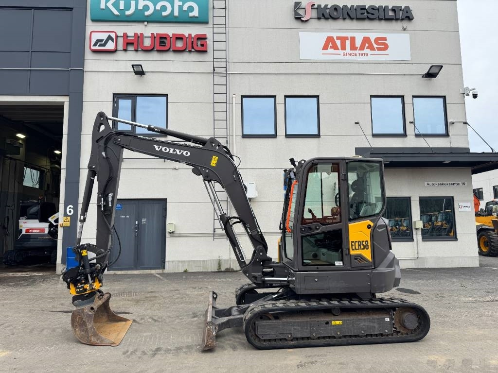 Volvo ECR58F PYÖRITTÄJÄLLÄ - Minigrävmaskin: bild 1 Volvo ECR58F PYÖRITTÄJÄLLÄ - Minigrävmaskin: bild 1