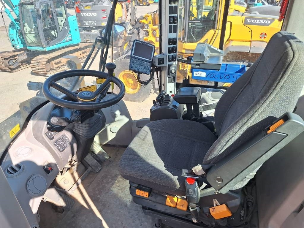Volvo L 90 H - Hjullastare: bild 5 Volvo L 90 H - Hjullastare: bild 5