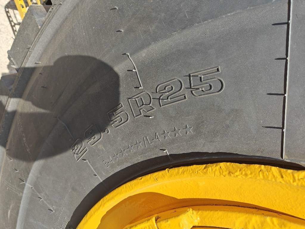 Hjullastare Volvo L220H: bild 8