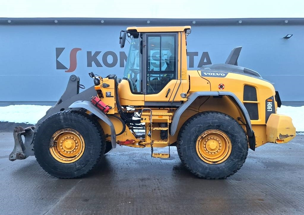 Volvo L90H VIPUOHJAUS YM. - Hjullastare: bild 1 Volvo L90H VIPUOHJAUS YM. - Hjullastare: bild 1