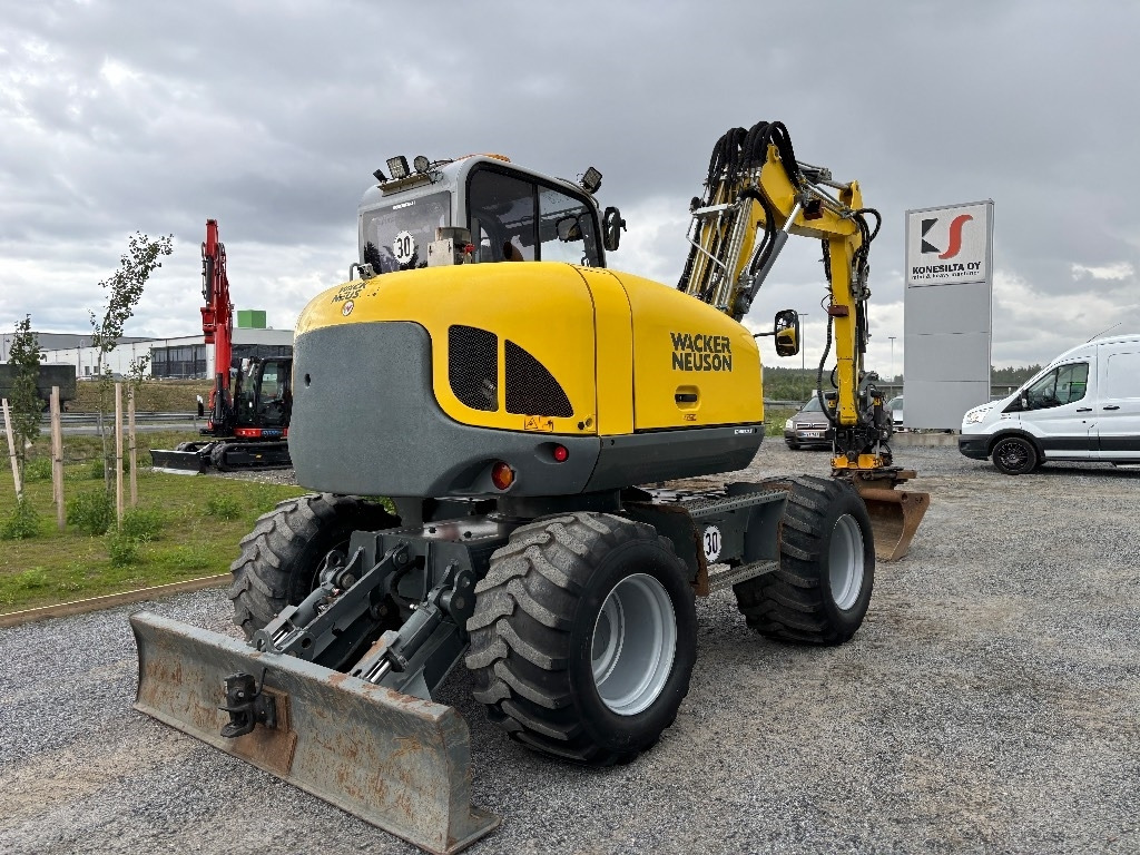 Wacker Neuson EW 100 - Grävmaskin på däck: bild 4 Wacker Neuson EW 100 - Grävmaskin på däck: bild 4