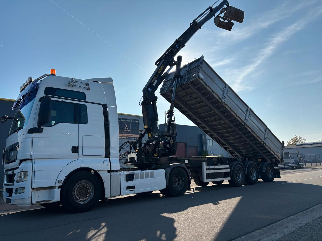MAN TGX 18.540. Kipper + Kran PK20002. - Kranbil: bild 1 MAN TGX 18.540. Kipper + Kran PK20002. - Kranbil: bild 1