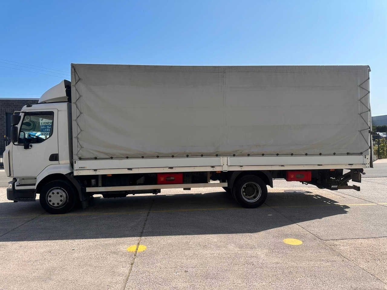 Renault Midlum dXi220-12. Klima. - Kapellbil: bild 1 Renault Midlum dXi220-12. Klima. - Kapellbil: bild 1