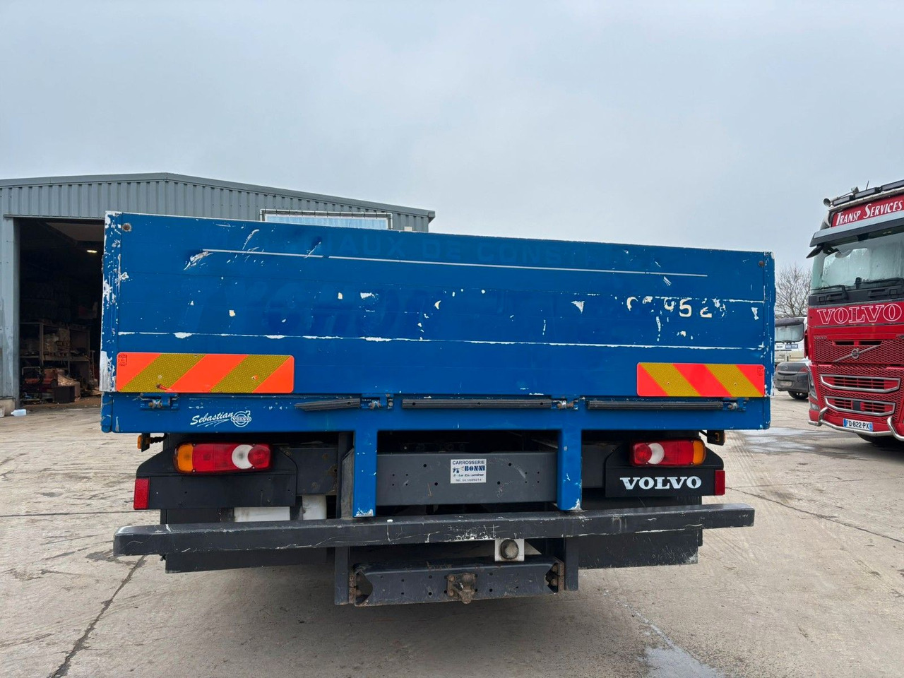 Volvo FL7-240. Pritsche 6.80m. EU5. - Flakbil: bild 5 Volvo FL7-240. Pritsche 6.80m. EU5. - Flakbil: bild 5