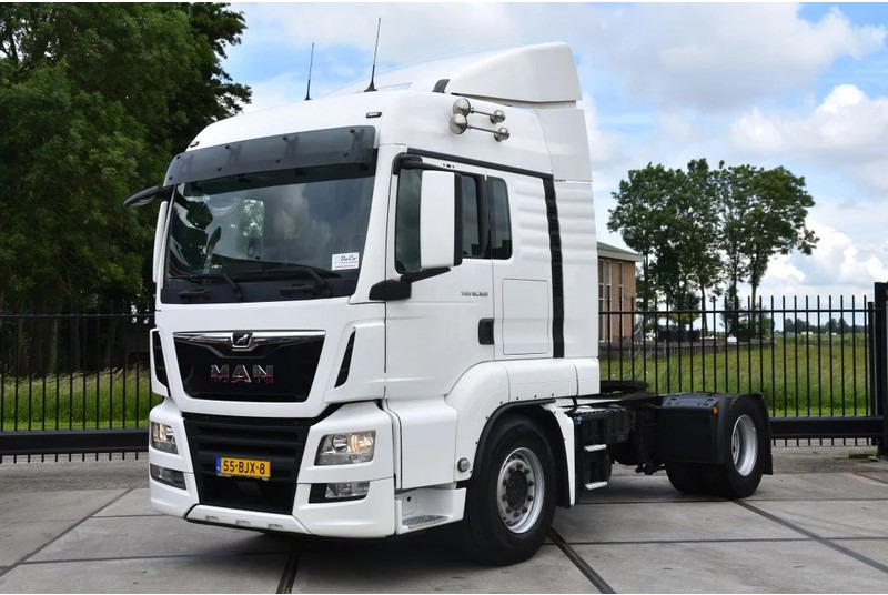 MAN TGS 18.360 4x2 - EURO 6 - 887 TKM - NAVI - AIRCO - DIFF. LOCK - GOOD CONDITION - - Dragbil: bild 2 MAN TGS 18.360 4x2 - EURO 6 - 887 TKM - NAVI - AIRCO - DIFF. LOCK - GOOD CONDITION - - Dragbil: bild 2