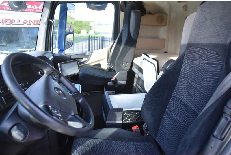 Mercedes-Benz Actros 2548 6x2/4 - EURO 6 - AIRCO - CAB HEATER - 2 BEDS - DIFF. LOCK - GOOD CONDITION - - Dragbil: bild 5 Mercedes-Benz Actros 2548 6x2/4 - EURO 6 - AIRCO - CAB HEATER - 2 BEDS - DIFF. LOCK - GOOD CONDITION - - Dragbil: bild 5
