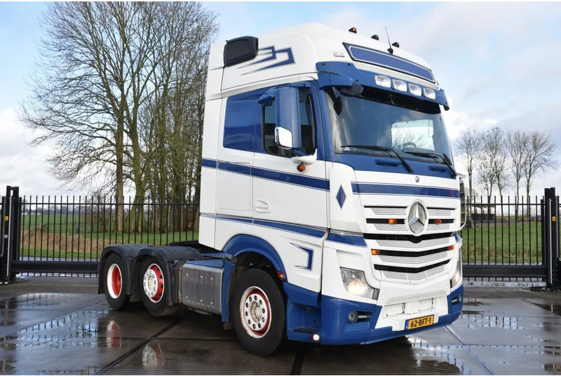 Mercedes-Benz Actros 2548 6x2/4 - EURO 6 - AIRCO - CAB HEATER - 2 BEDS - DIFF. LOCK - GOOD CONDITION - - Dragbil: bild 1 Mercedes-Benz Actros 2548 6x2/4 - EURO 6 - AIRCO - CAB HEATER - 2 BEDS - DIFF. LOCK - GOOD CONDITION - - Dragbil: bild 1