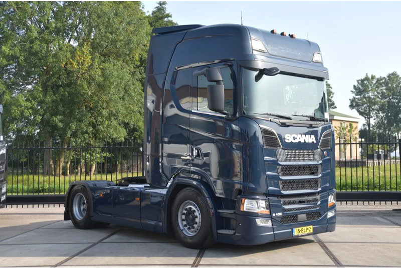 Scania S450 4x2NB - FULL AIR - RETARDER - ACC - AIRCO - 2 x FUEL TANKS - TOP CONDITION - - Dragbil: bild 1 Scania S450 4x2NB - FULL AIR - RETARDER - ACC - AIRCO - 2 x FUEL TANKS - TOP CONDITION - - Dragbil: bild 1