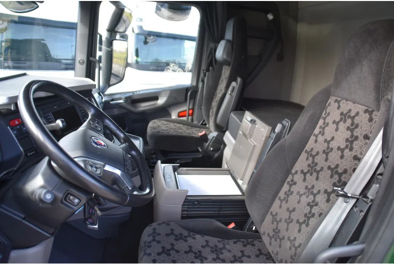 Scania S500 NGS 4x2 - RETARDER - 245 TKM - ACC - PARK. AIRCO - 2 x FUEL TANKS - LED LIGHTS - TOP CONDITION - - Dragbil: bild 5 Scania S500 NGS 4x2 - RETARDER - 245 TKM - ACC - PARK. AIRCO - 2 x FUEL TANKS - LED LIGHTS - TOP CONDITION - - Dragbil: bild 5