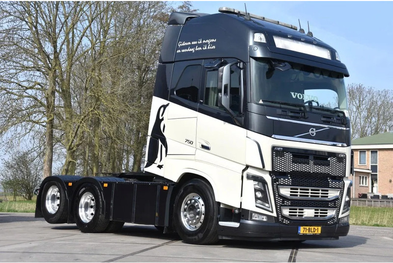 Volvo FH 16.750 Globetrotter XL 6x2 - RETARDER - FULL AIR - PARK. AIRCO - DYNAMIC STEERING - SLIDING FIFTH WHEEL - ALCOA'S - TOP CONDI - Dragbil: bild 1 Volvo FH 16.750 Globetrotter XL 6x2 - RETARDER - FULL AIR - PARK. AIRCO - DYNAMIC STEERING - SLIDING FIFTH WHEEL - ALCOA'S - TOP CONDI - Dragbil: bild 1