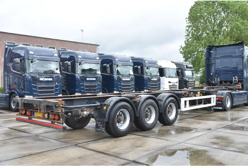 Krone SDC 27 - BPW AXLES - DRUM BRAKES - - Containerbil/ Växelflak semitrailer: bild 2 Krone SDC 27 - BPW AXLES - DRUM BRAKES - - Containerbil/ Växelflak semitrailer: bild 2