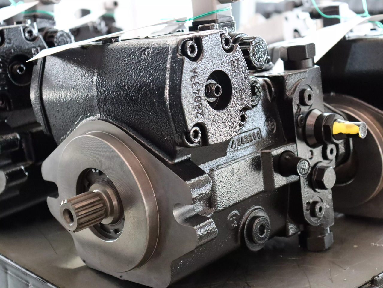 REXROTH A4VG56DA1D7/32R-NZC02F043SH-S - Hydraulpump för Byggmaskiner: bild 1 REXROTH A4VG56DA1D7/32R-NZC02F043SH-S - Hydraulpump för Byggmaskiner: bild 1