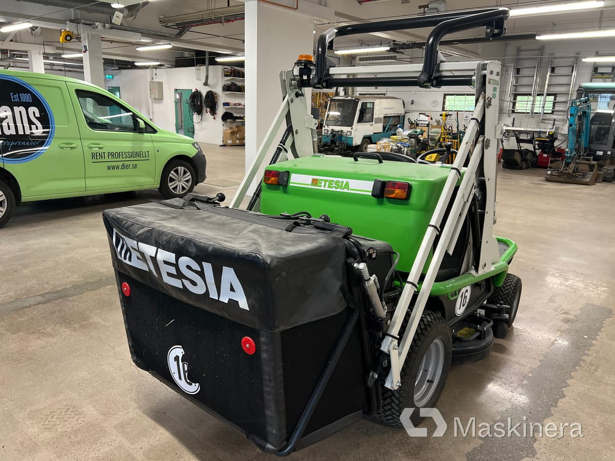 Åkgräsklippare Etesia H124D - Gräsklippare: bild 5 Åkgräsklippare Etesia H124D - Gräsklippare: bild 5