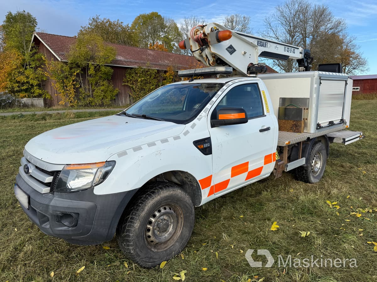 Arbetsbil Ford Ranger med Versalift - Skåpbil: bild 1 Arbetsbil Ford Ranger med Versalift - Skåpbil: bild 1