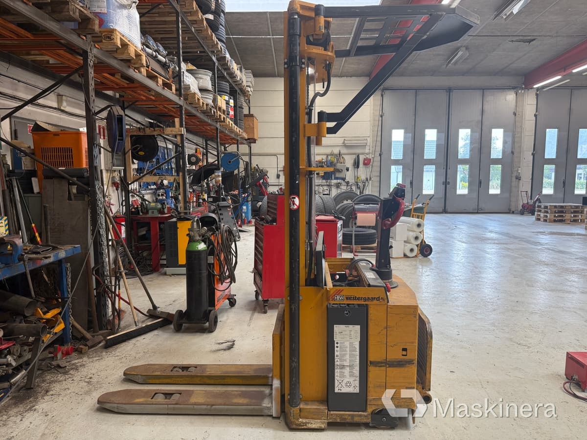 BV S12i - FFTL Ståstaplare BV S12i - Staplare: bild 2 BV S12i - FFTL Ståstaplare BV S12i - Staplare: bild 2