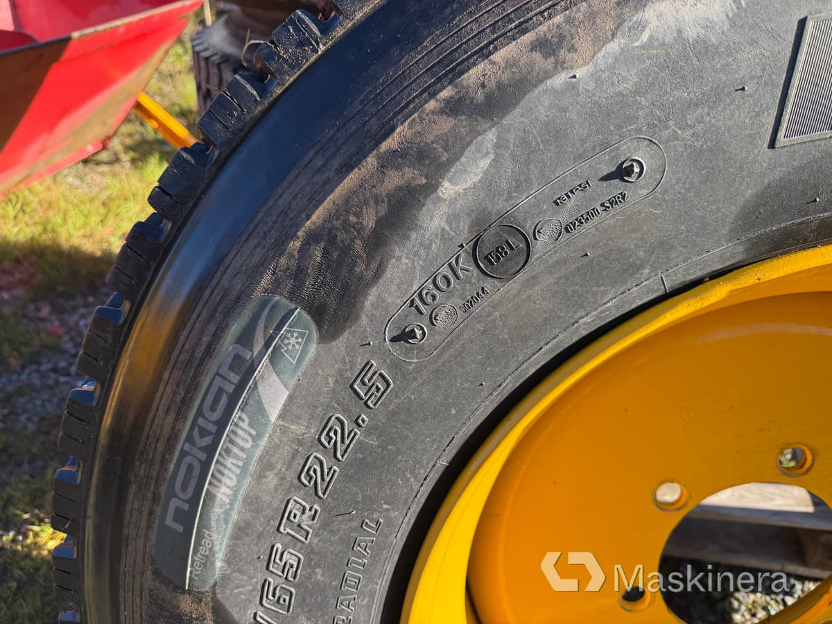 Komplett hjul för Byggmaskiner Bridgestone M788 Entreprenaddäck på fälg 385/65R22.5: bild 9