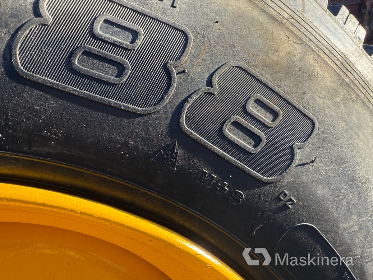 Komplett hjul för Byggmaskiner Bridgestone M788 Entreprenaddäck på fälg 385/65R22.5: bild 11