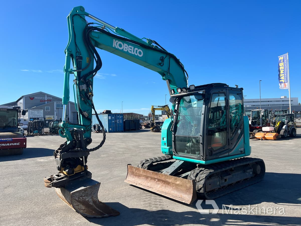 Grävmaskin Kobelco SK75SR-3E - Bandgrävare: bild 1 Grävmaskin Kobelco SK75SR-3E - Bandgrävare: bild 1
