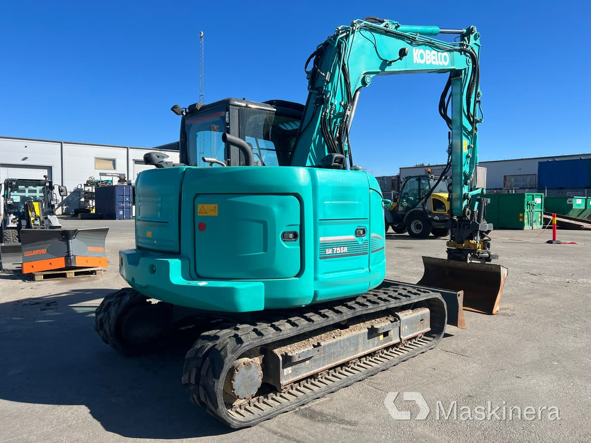 Grävmaskin Kobelco SK75SR-3E - Bandgrävare: bild 5 Grävmaskin Kobelco SK75SR-3E - Bandgrävare: bild 5