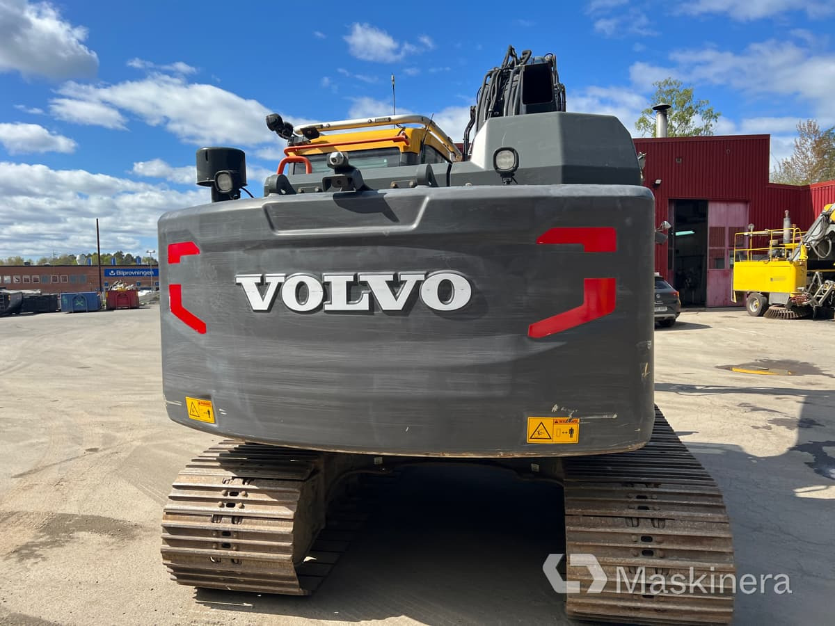 Grävmaskin Volvo EC140EL med 3 skopor - Bandgrävare: bild 5 Grävmaskin Volvo EC140EL med 3 skopor - Bandgrävare: bild 5