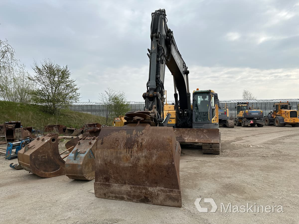 Grävmaskin Volvo ECR235CL - Bandgrävare: bild 2 Grävmaskin Volvo ECR235CL - Bandgrävare: bild 2
