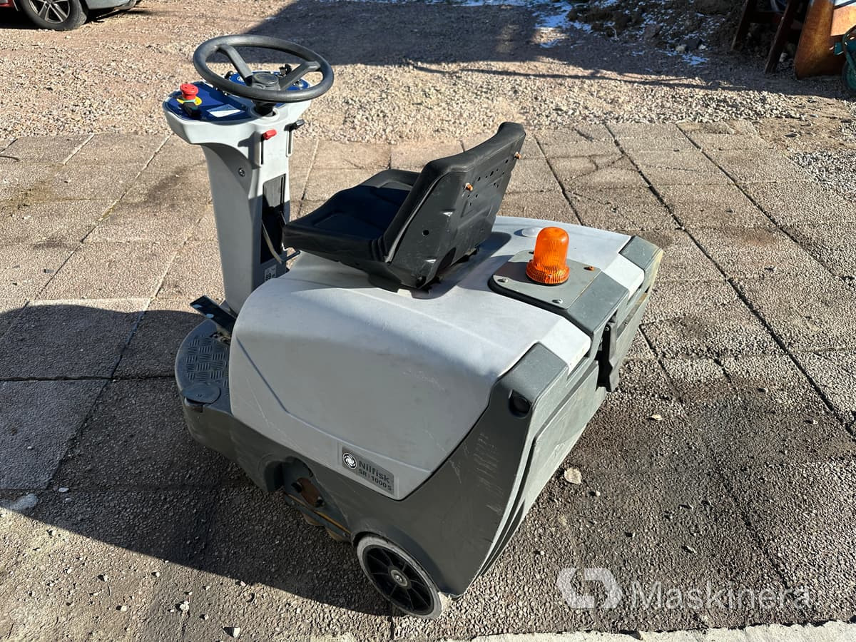 Nilfisk SR1000S B Sopmaskin Nilfisk SR1000S - Sopmaskin: bild 5 Nilfisk SR1000S B Sopmaskin Nilfisk SR1000S - Sopmaskin: bild 5