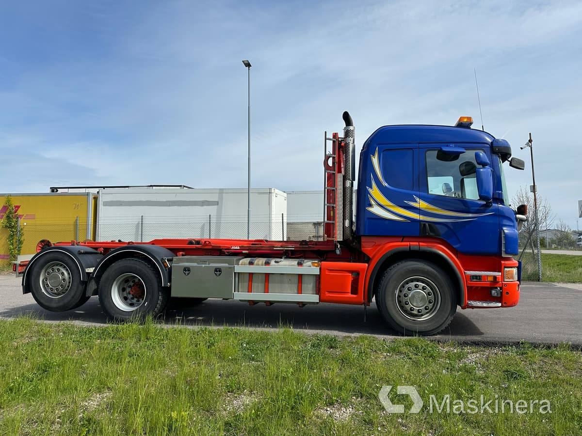 Scania P400LB6X2*4HNB Lastväxlare Scania P400 6X2*4 - Lastväxlare lastbil: bild 4 Scania P400LB6X2*4HNB Lastväxlare Scania P400 6X2*4 - Lastväxlare lastbil: bild 4