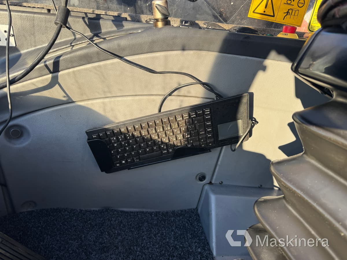 Skördare Skördare Komatsu XH 911 CX-6: bild 15