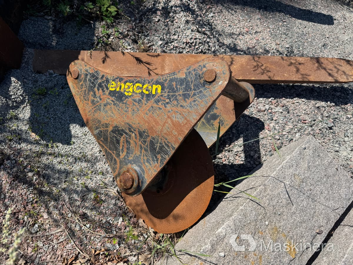 Asfaltskärare Engcon S60 - Tillbehör för Byggmaskiner: bild 1 Asfaltskärare Engcon S60 - Tillbehör för Byggmaskiner: bild 1